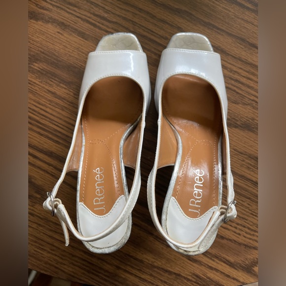 NWOT cute white heels - Picture 4 of 4